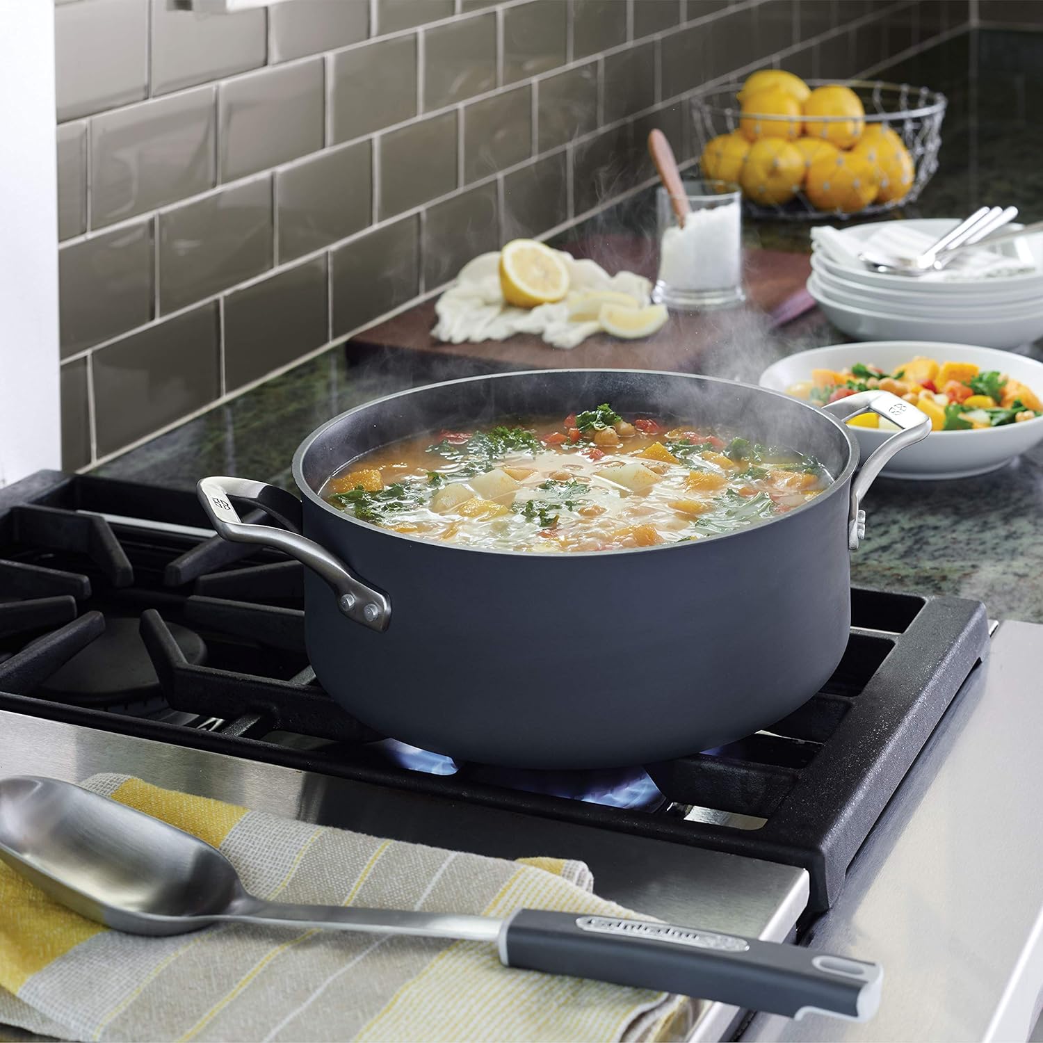Calphalon Signature Hard-Anodized Nonstick Dutch Oven, 5-Quart, Oven-Safe, PFOA-Free, Black